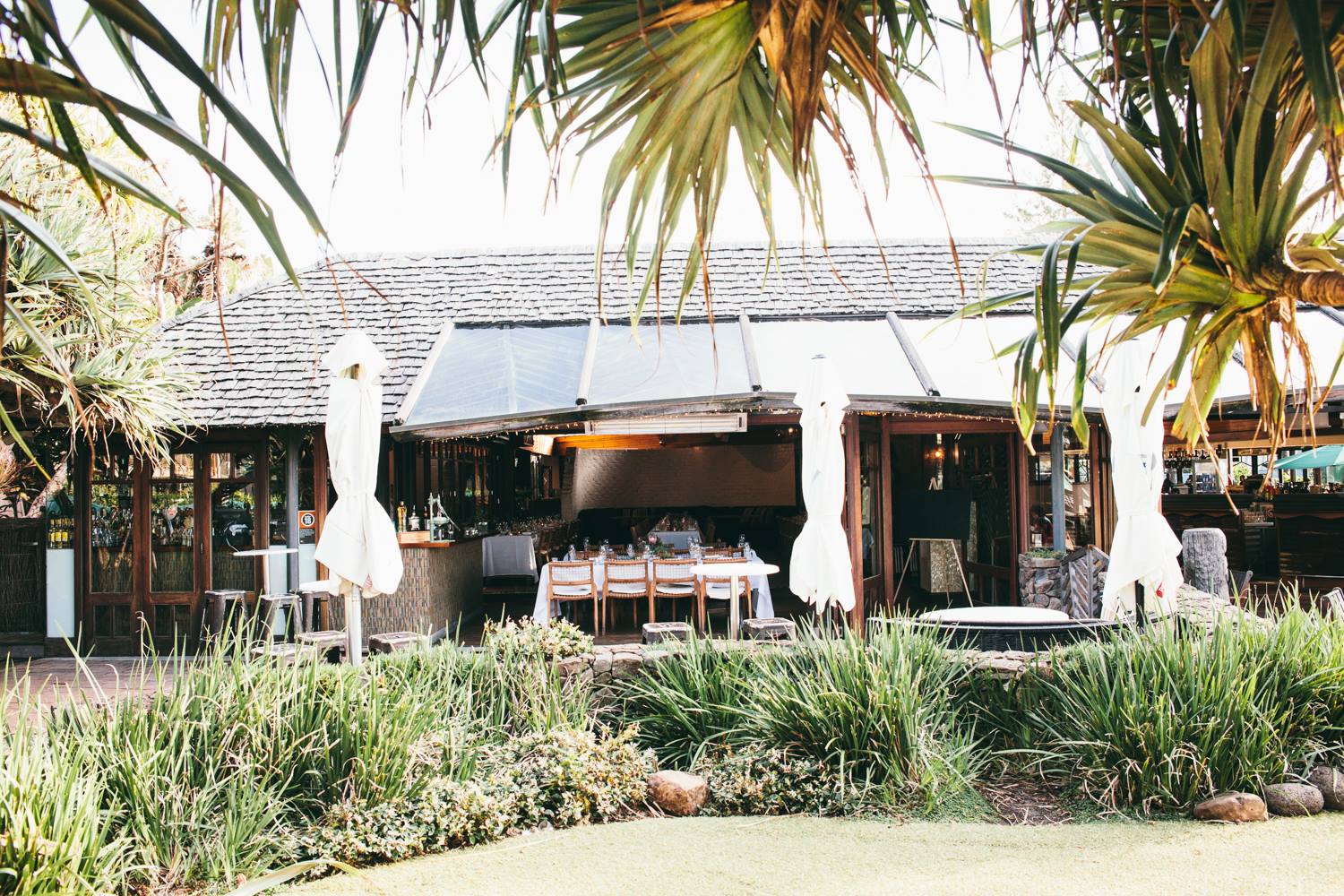 Positioned directly opposite Main Beach in Byron Bay, Italian at the Pacific – a contemporary Italian byron bay restaurant – offers fresh, generous and distinctive meals in a warm and inviting setting.