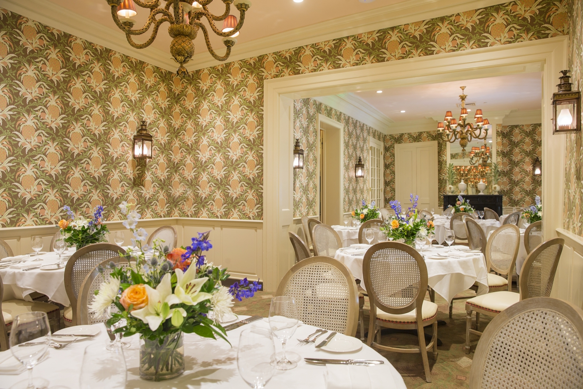 Eight glamorous dining rooms, each steeped in New Orleans architecture and ambiance, celebrate the opulence of dining in a city where breakfast revelry is taken as seriously as a decadent dinner.