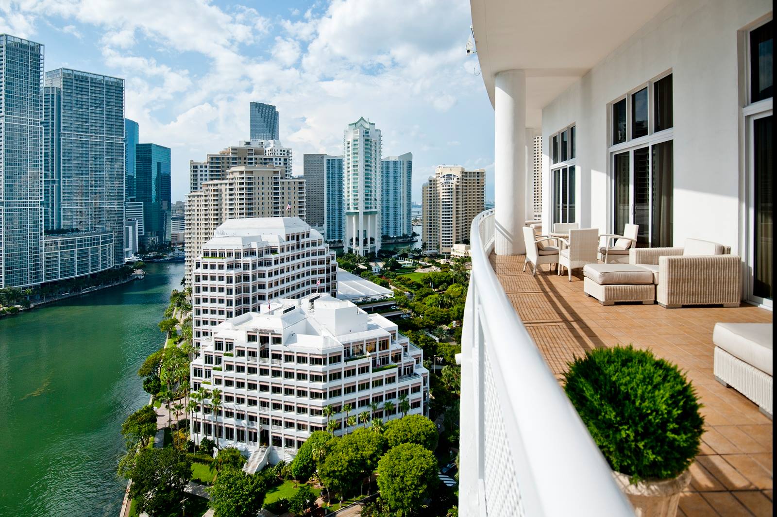 Long weekends are best spent enjoying a view!