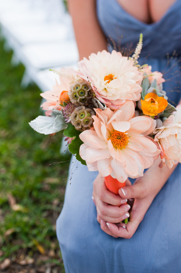 Fresh flowers for a beautiful wedding at Pecan Grove.