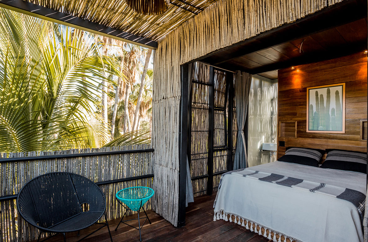 Treehouse Accomodation