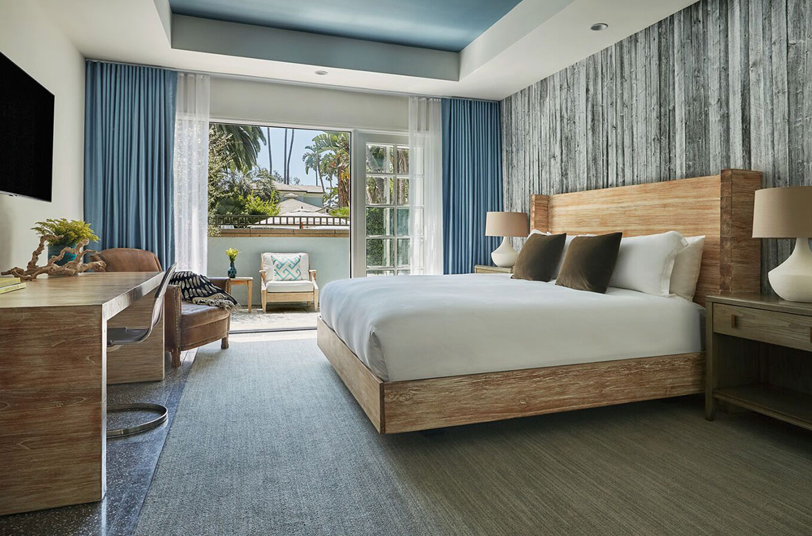 Each of the 31 newly renovated bungalows have a unique personality and all combine a fresh color palette with organic elements throughout.