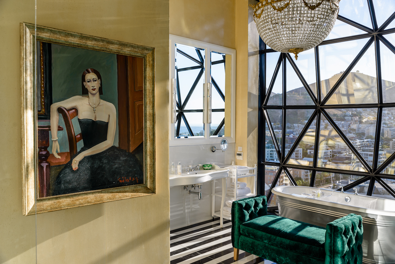 Royal Suite Bathroom