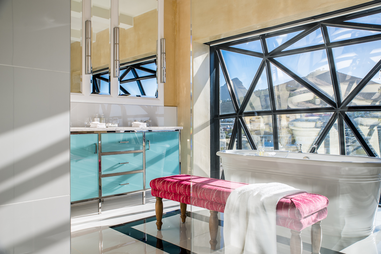 Superior Suite Bathroom