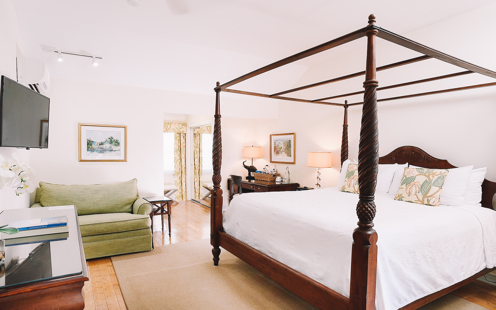 Royal Room