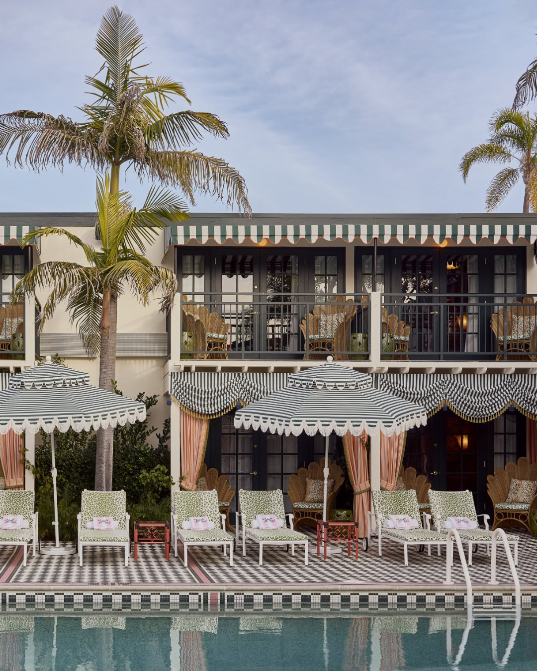 Martinis, Mokes and Mid-Century Modern: 16 Hotels for the Ultimate Vintage Girls’ Summer Vacation