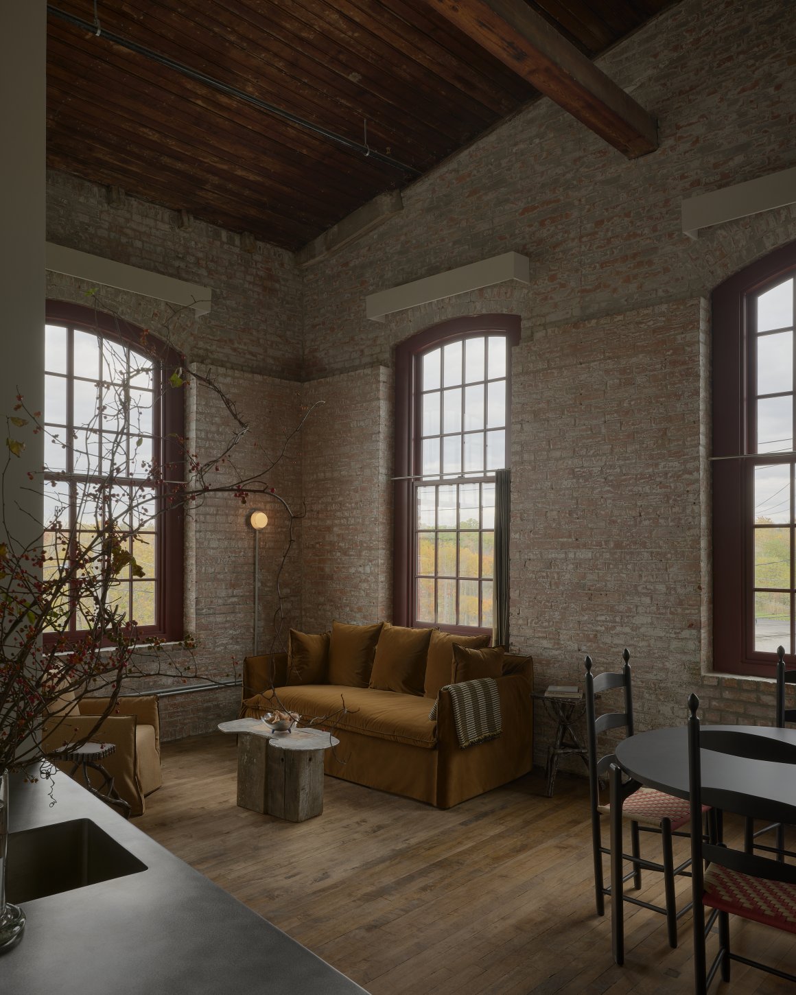 Hudson’s New Fall Getaway Comes With a Luxury Bathhouse, Live-Fire Dining and Subterranean Artist-Led Nightlife