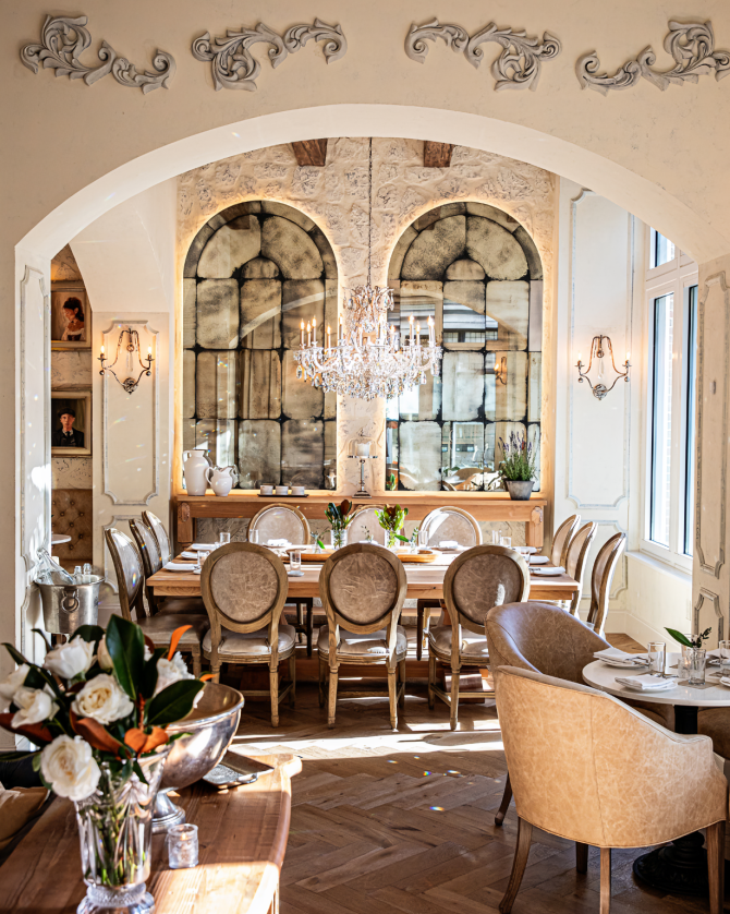 Charleston’s Newest Secret for Candlelit Dinners and French 75s: Inside the Dreamy New Dinner-Party Den, La Cave