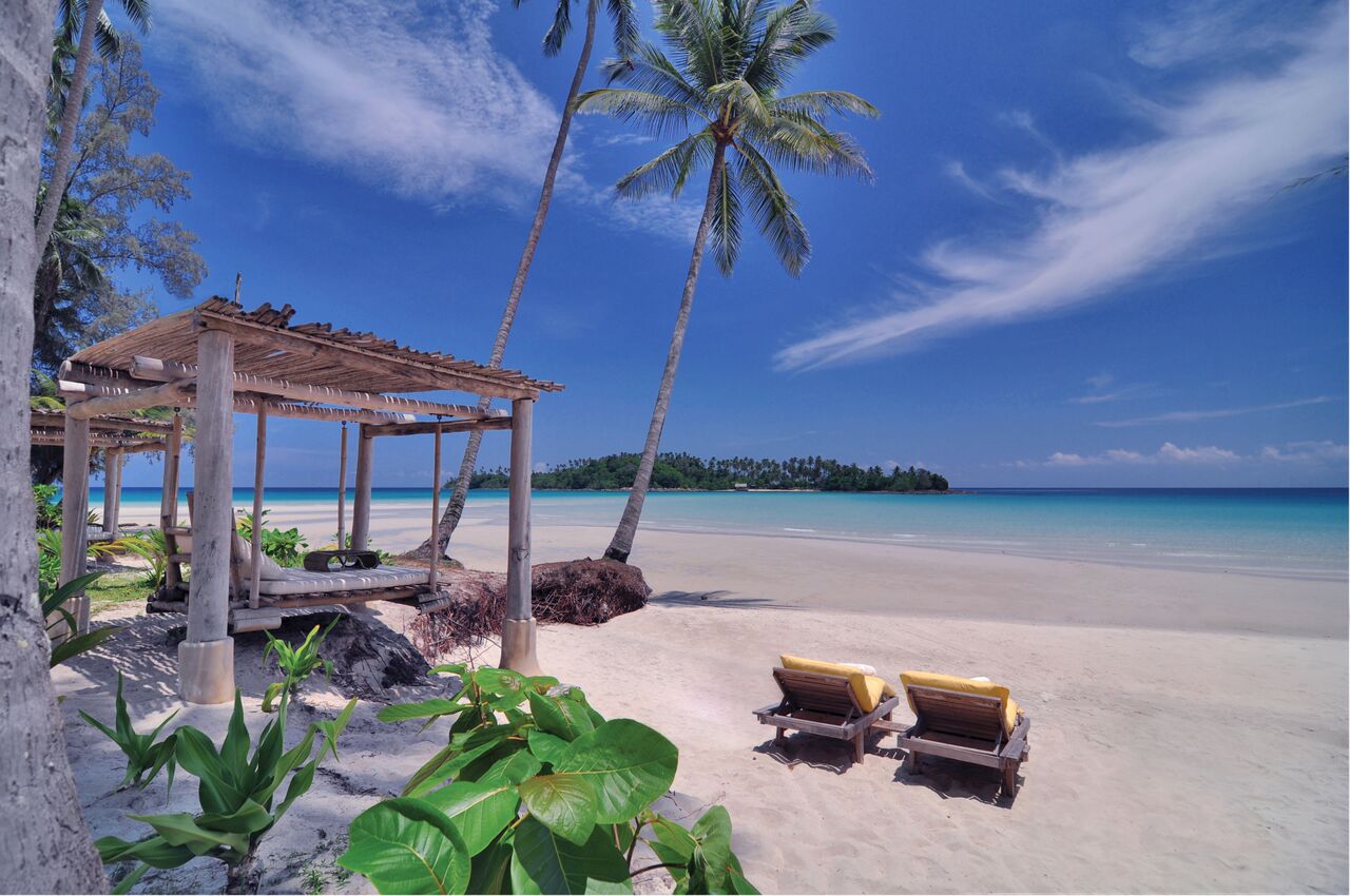 Make the most of the setting, extending your time here with kayaking, windsurfing or snorkelling – or the more leisurely but also-to-be-cherished pursuit of chilled sundowners and relaxed conversation on the shore.