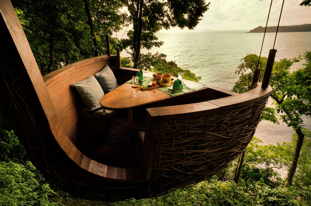 Romantic Treepod Dining with an amazing view.