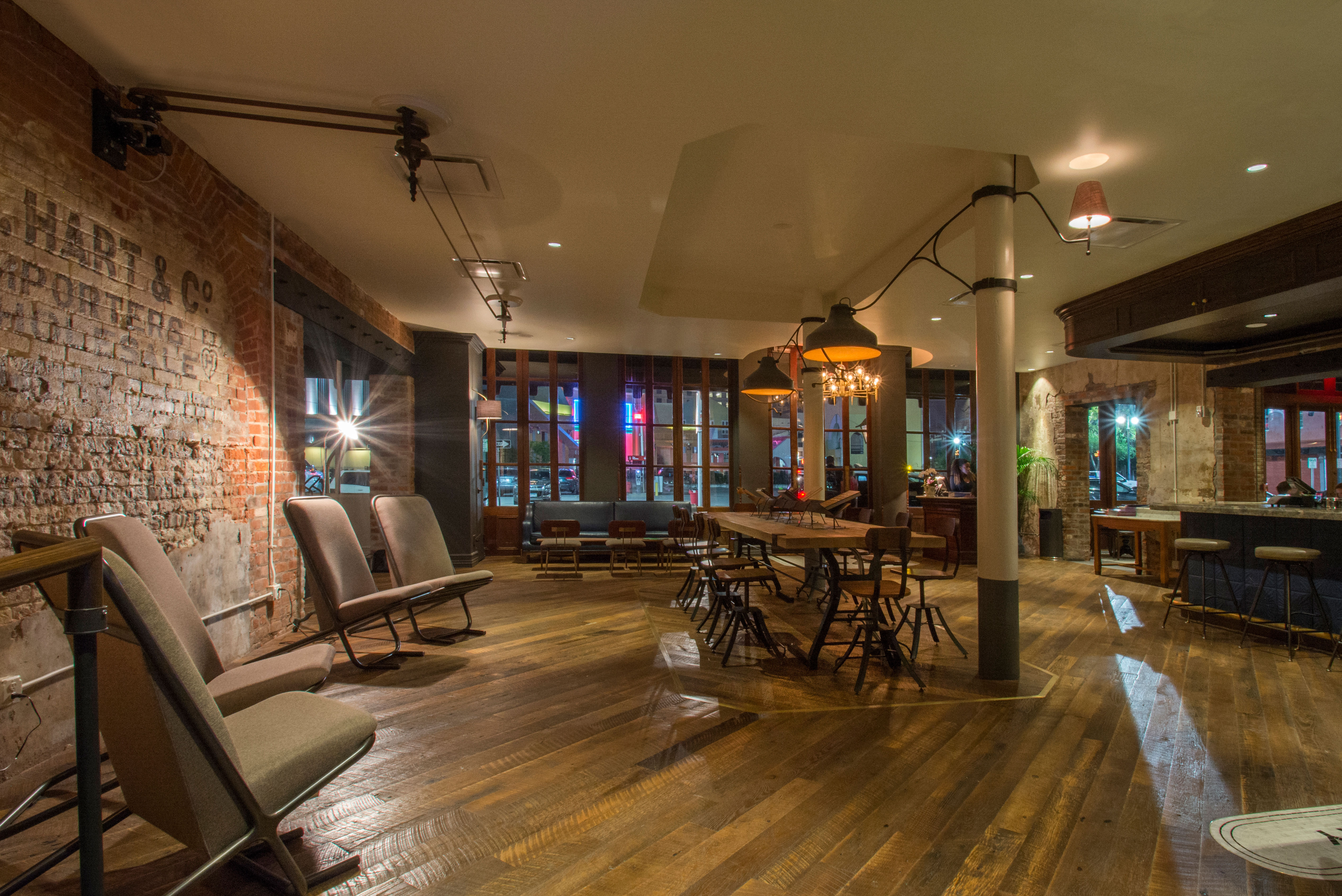Old No. 77 Hotel & Chandlery is a fine boutique hotel that celebrates New Orleans art and culture.