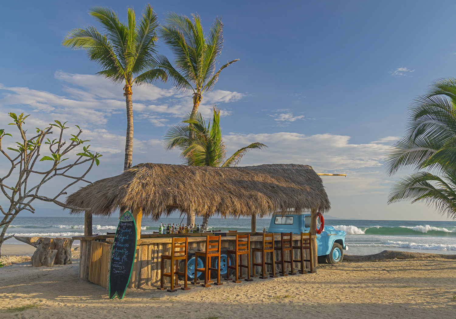 W Punta de Mita has one of the best surfing beaches, ideal for beginners or experimented surfers, the property works with an agency in house named (Wave) which has capacity to give lessons and rent equipment (also for paddle, paddle surf, kayaking, etc).