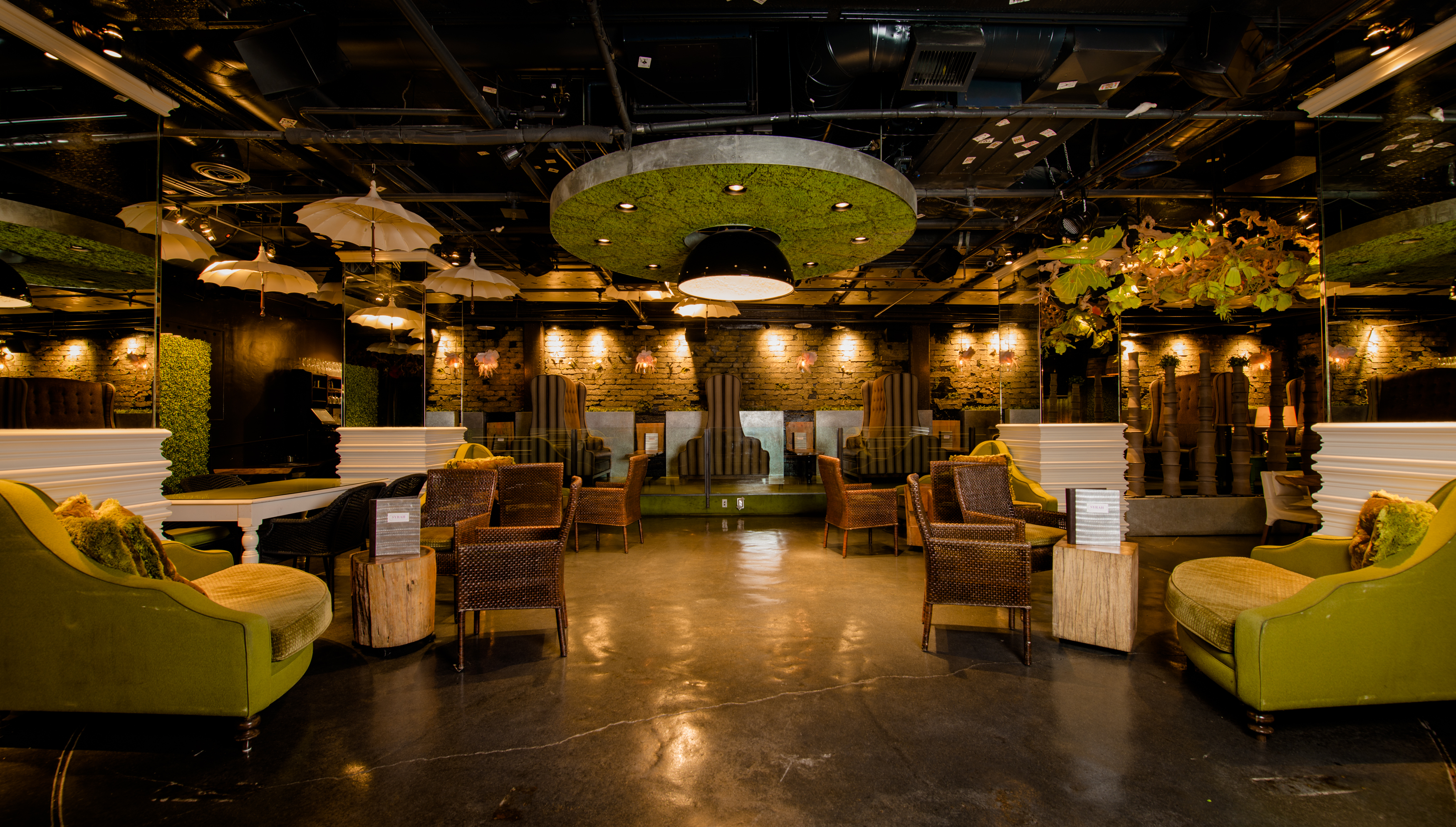Center of Venue