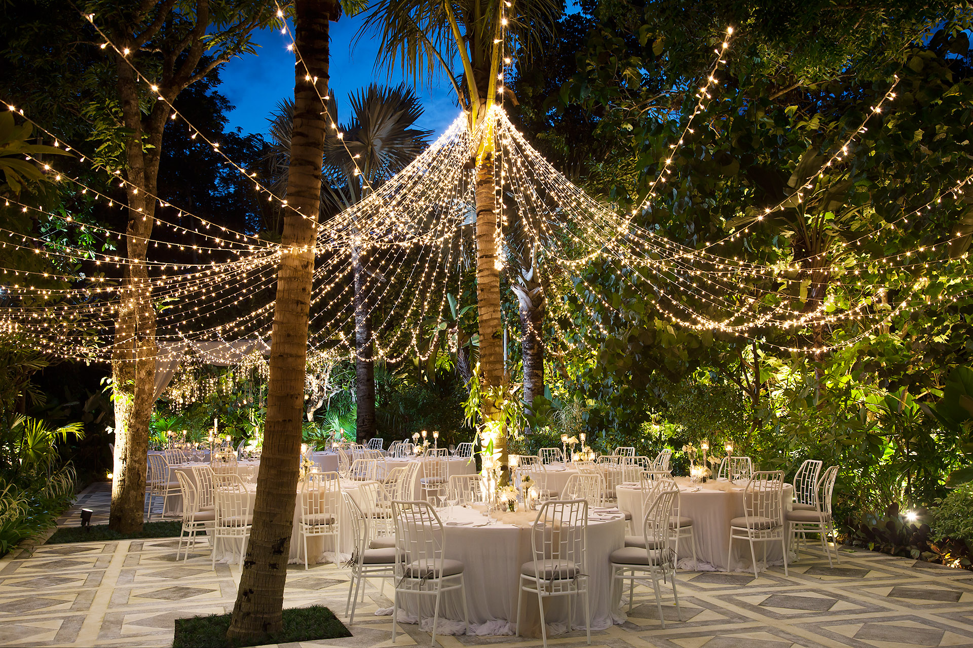 Moonlight Garden reception dinner