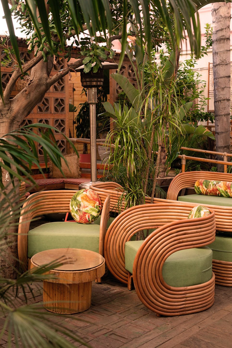 Garden Lounge Seating