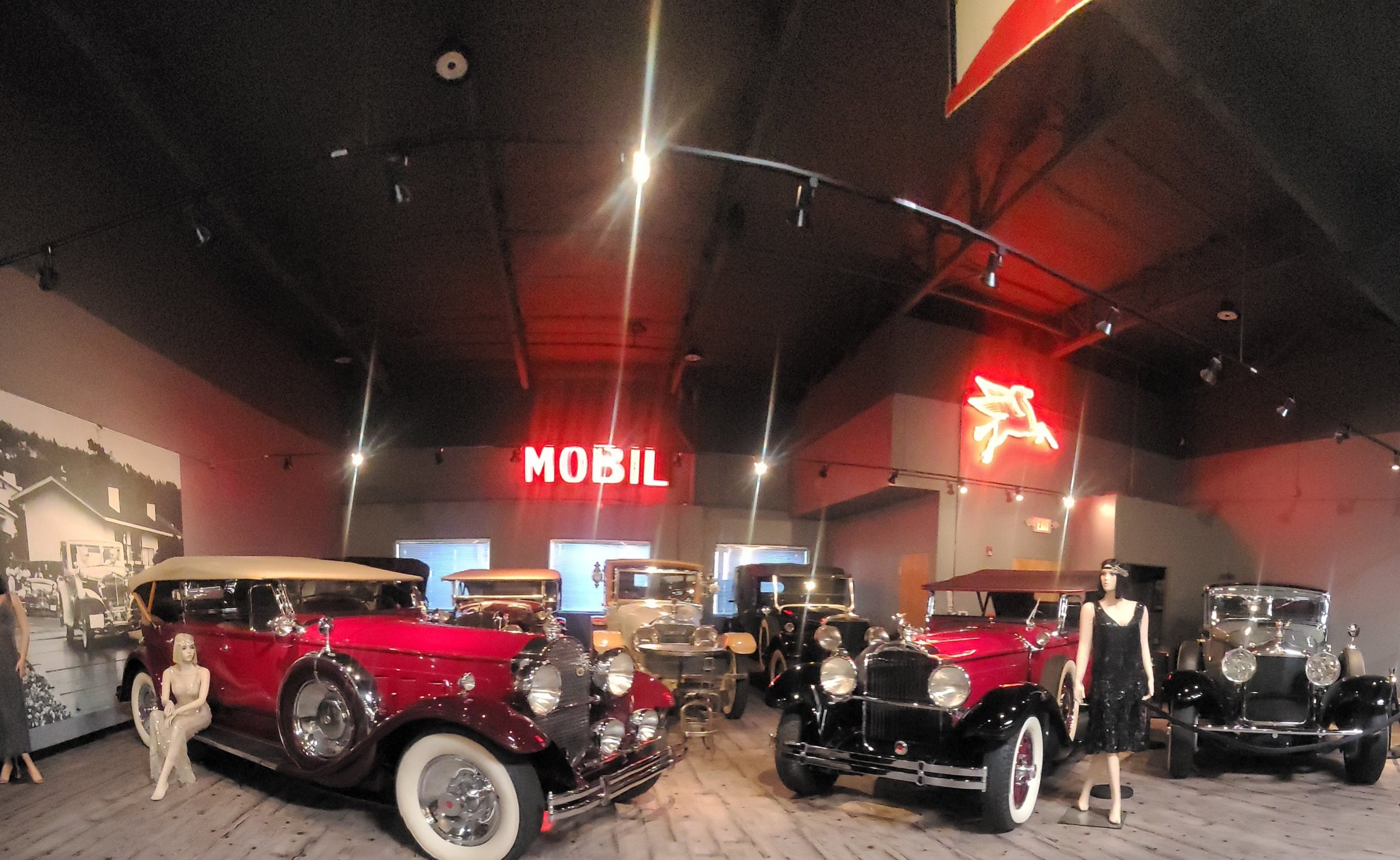 カーズ ポールバルデス Janet Cussler Car Collection by SPEV | Thunderbird Industrial