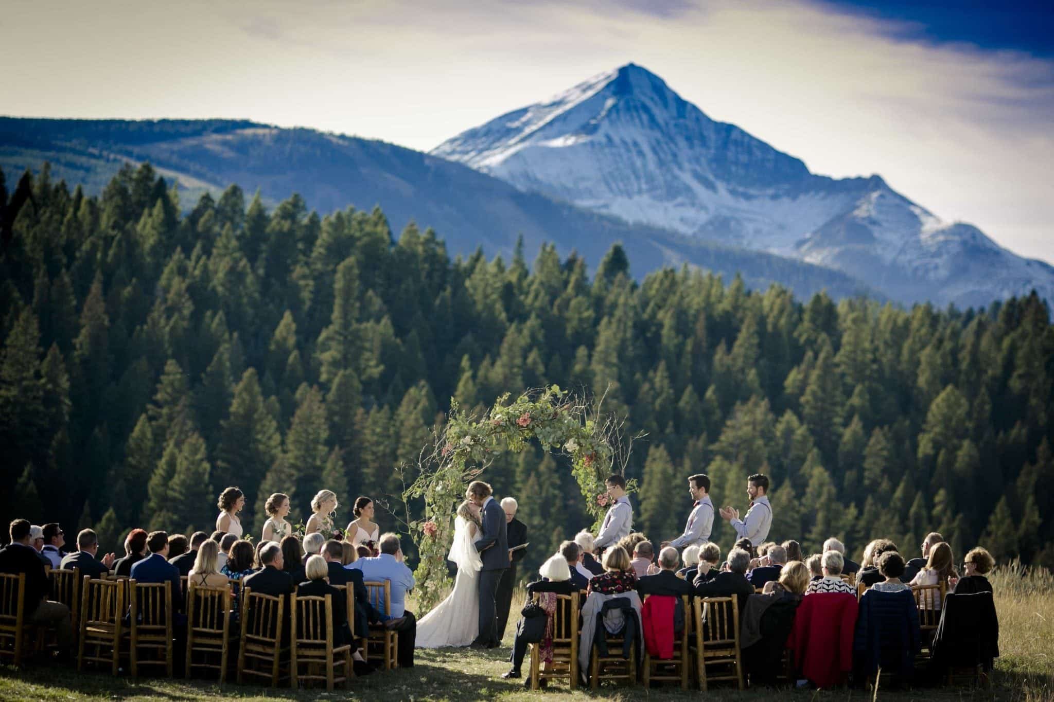 Wedding ceremonies on the Ridge