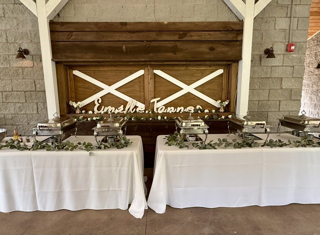 Buffet serving station set-up