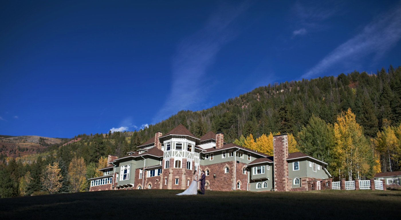 Bridal Couple on lawn of The Redstone Castle