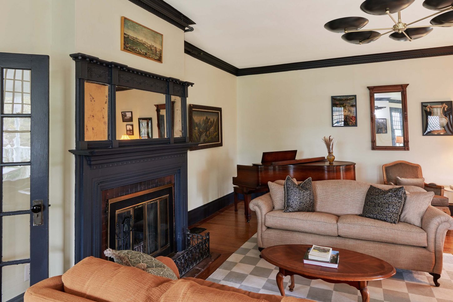 Lounge Space